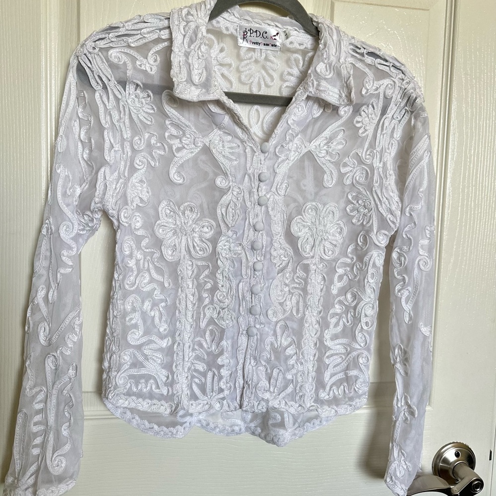 Most beautiful white Blouse